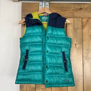 Stio Teal & Navy Down Puffer Vest